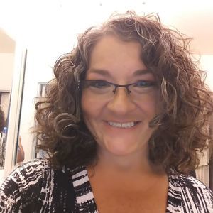 Meet your Posher, Tina